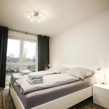 Ferienwohnung Brise 17 * شاربوتس